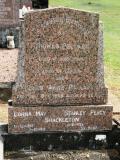 image of grave number 773711